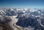 [Baltoro Glacier from the air - Karakorum, 3 kb]