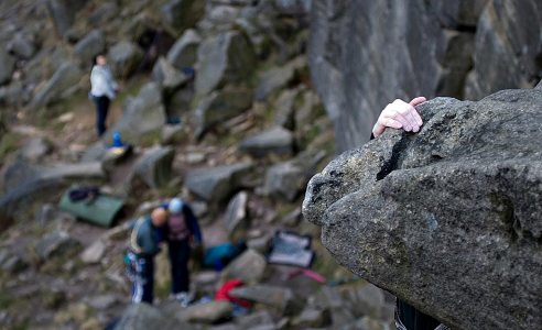 [Best Feeling in the World. Thank God Jugs on Narrow Buttress, Stanage., 1 kb]