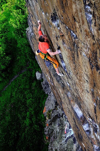 Steve McClure on the third ascent of Rhapsody 2 (Keith Sharples www.keithsharplesphotography.com)  © individual photographers
