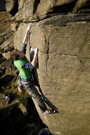 John Roberts accidentally making the first solo ascent of The Promise (E?), Burbage North.   © Alex Messenger