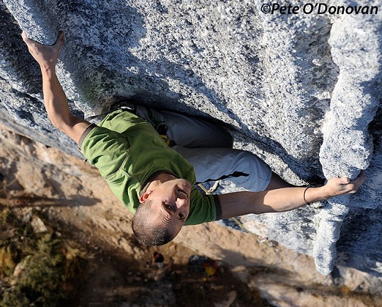 Steve McClure red-pointing Humildes pa Casa at Oliana  © Pete O'Donovan