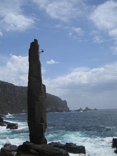 Abing off the Moa, one of the stacks near the infamous Totem Pole in Tasmania   © Gethin  Thomas