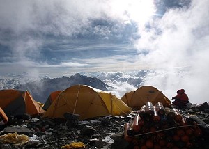 The View from Camp 4 on Everest at 7950m  © Kenton Cool / Dream Guides