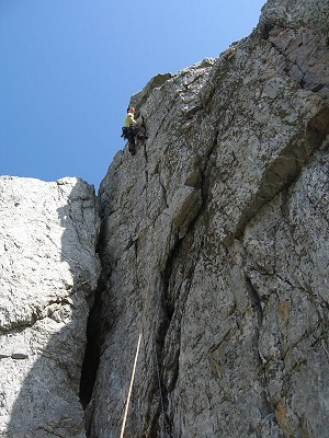 Testing the new karabiners from Wild Country at Gogarth  © Rich Kirby