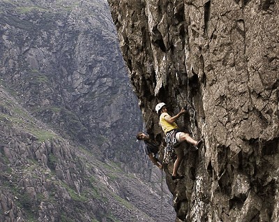 Johnny Dawes on his new E6 route on Scimitar Ridge  © Bamboo Chicken Productions