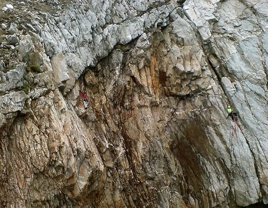 me on P4, Paul Cookson belaying  © lithos
