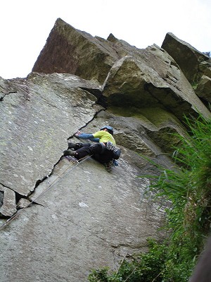 Testing the Chaos on Fingerlicker E4 5c at Tremadog  © Rich Kirby