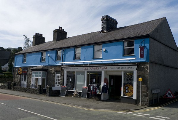 The smart and bright shop front has had a big impact on the Llanberis high street  © Jack Geldard