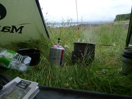 A roomy porch, enough for two rucksacks and enough room for cooking in the morning  © Mick Ryan - UKClimbing.com