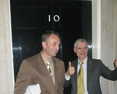 Dave Turnbull and Nick Colton at No.10 Downing Street  © Mick Ryan - UKClimbing.com