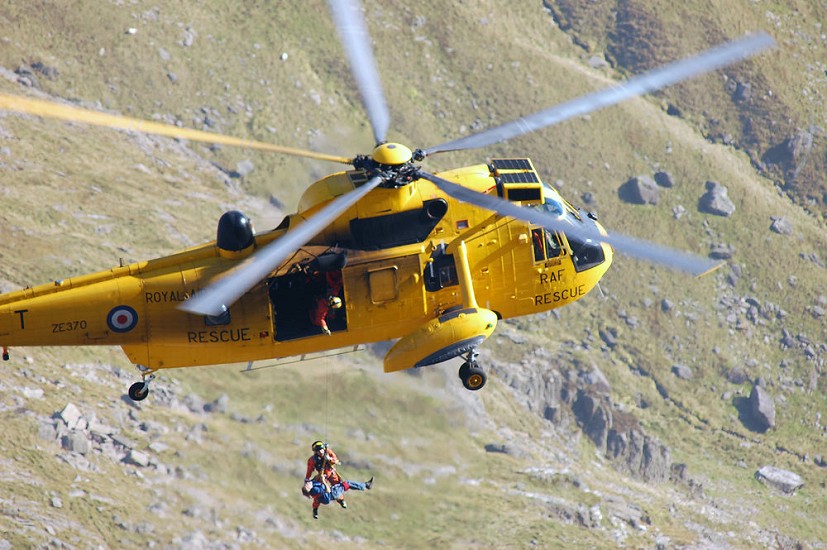 Picking up a casualty (Winch up)  © mr rob