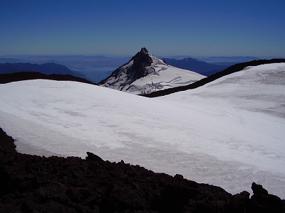 Mocho volcano summit, Chile  © Dollfus