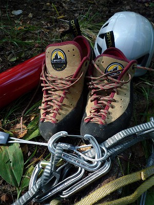 The La Sportiva Cliff 5s  © Toby Archer unless stated