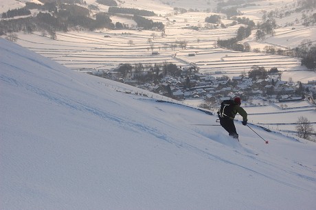 Ski-touring in the Yorkshire Dales  © gilchrist222