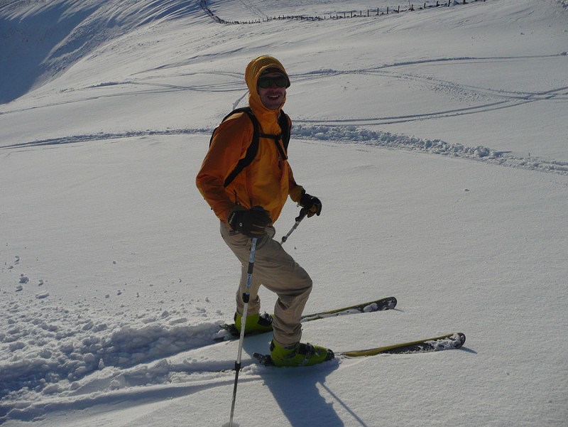 Amazing Ski conditions in Scotland, Viv testing the Work Gloves in the white stuff.  © Viv Scott
