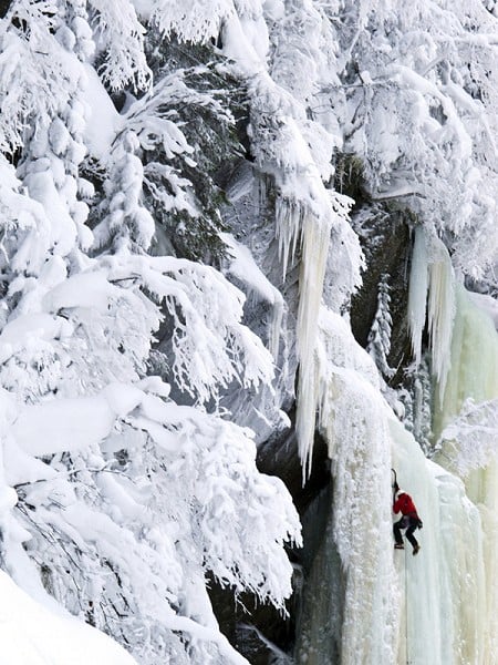 Ice-climbing in Rujkan, Norway  © alex ekins