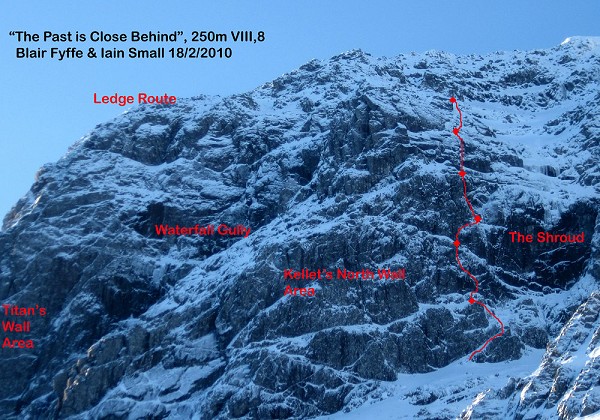 Photo Topo for 'The Past is Close Behind', 250m, VIII, 8, Ben Nevis  © Rob Jarvis