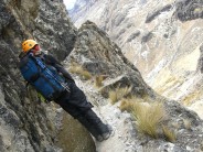 The scarily narrow path leading from the Huyana Potosi refuge to the base of Charquini (condoriri massif- Bolivia)