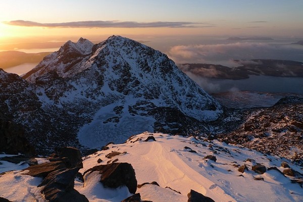 Sunrise from Sgurr Sgumain, 7-15am 2 March 2010  © Mike Lates