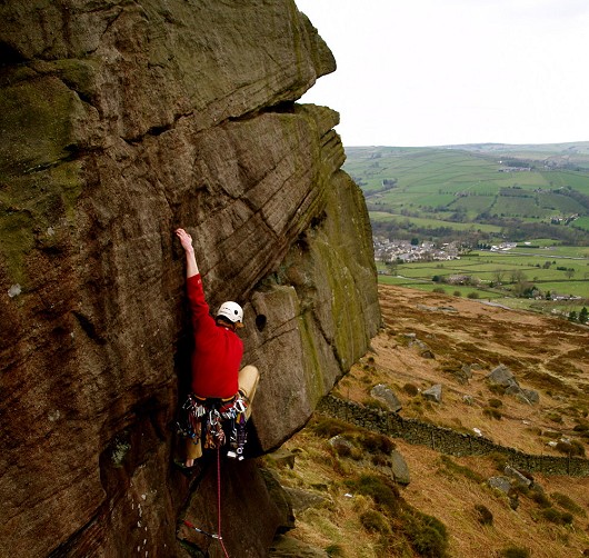moving onto the traverse of Tiger wall.  © phillipjohnson