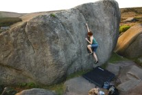 Jess ont the Burbage Boulders