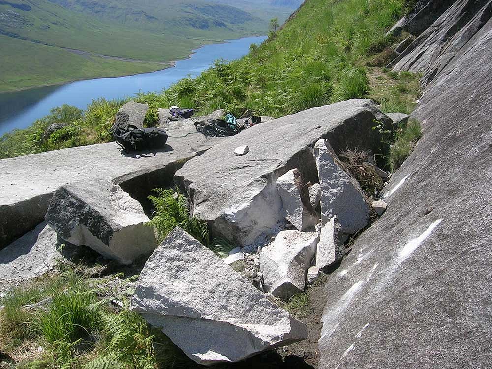 Huge rocks smashed in to the Coffin Stone on the Etive Slabs  © Chris Hague - Mountain Intelligence