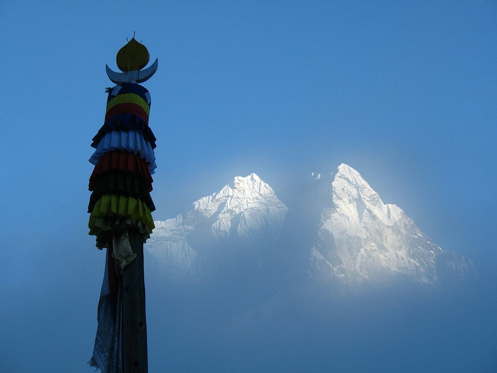 Ama Dablam from Dingboche, Nepal  © Steve Findlay