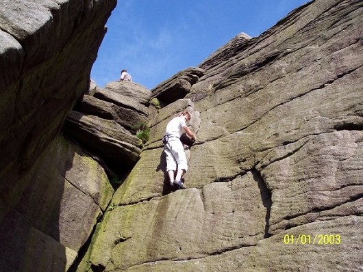 Rob on the last bulge of Prospero's Climb, VD**  © crazy pierre