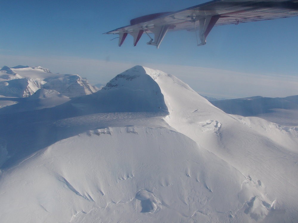Gunnbjørnsfjeld, the highest mountain in the arctic. (Greenland).  © darrendavis