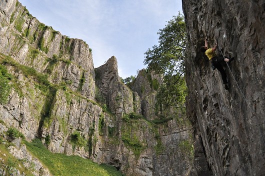 Tom Harrison on the crux of 'Bluepoint' 7a+, Cheddar.   © _m.cox_