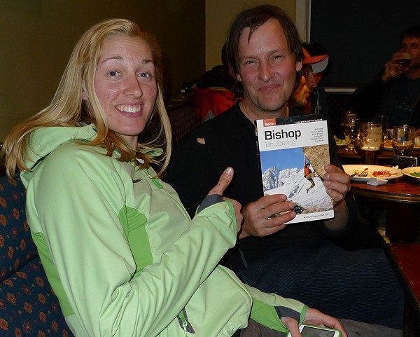 The American climber Alex Johnson and Johnny Dawes with the new Bishop Bouldering guidebook  © Mick Ryan