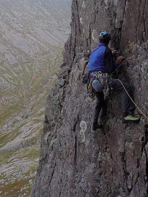 Tiny weight and bulk makes the Demand ideal for carrying up routes on the back of the harness - Centurion, Ben Nevis on a threa  © Viv Scott