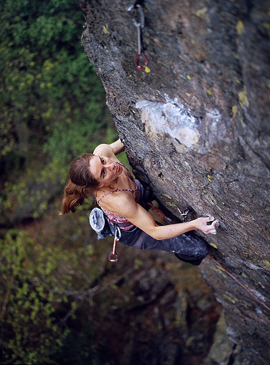 Mary Jenner makes the first female ascent of 'Bleed in Hell' E8 6c.  © Alastair Lee