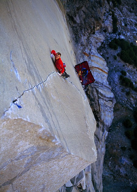 Leo Houlding on the A1 Beauty pitch of his new route The Prophet.  © Alastair Lee