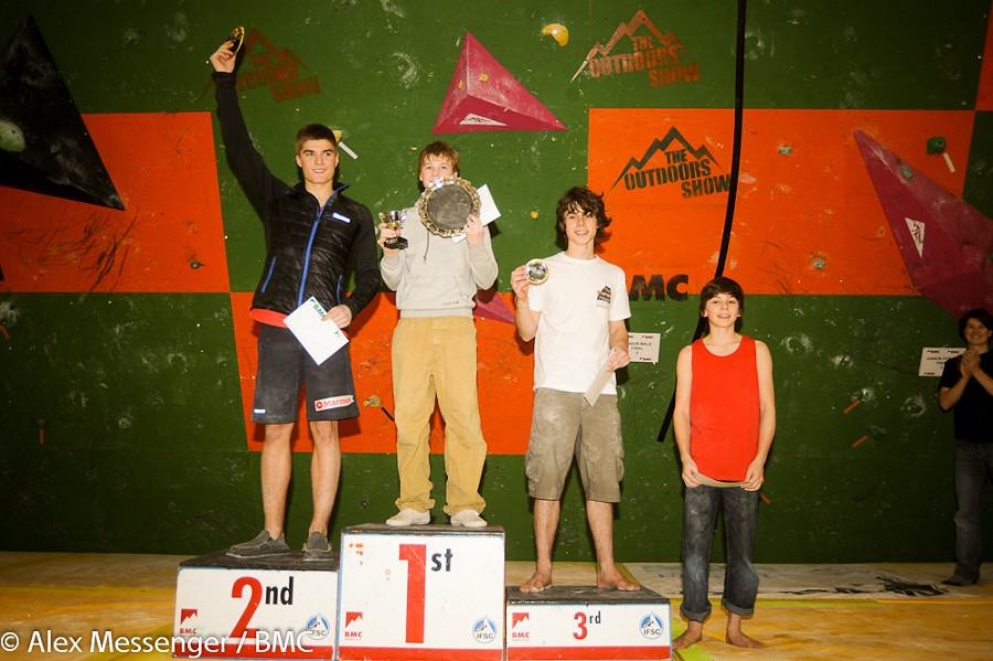 Sam Brannigan takes first place on the podium for the Male Junior category  © Alex Messenger / BMC
