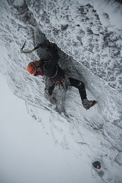 Charly Fritzer getting to grips with steep mixed climbing in Scotland  © Hans Hornberger