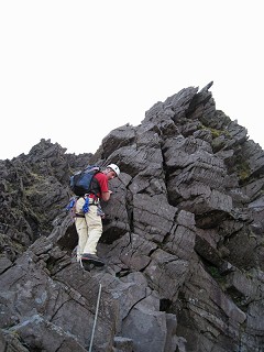 Nathan on Kerry's mega classic rock climb Howling Ridge  © Dan Bailey