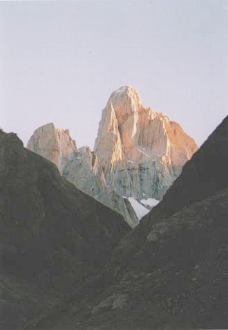 Mount FitzRoy, Goretta Pillar - Argentine Patagonia (2)