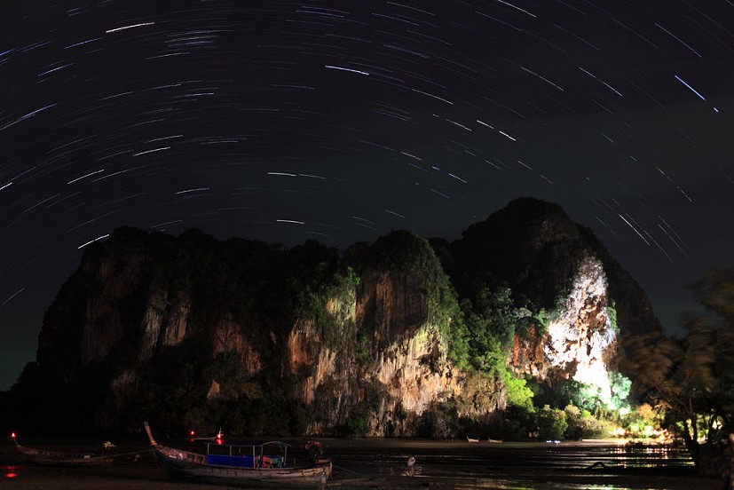 123 wall from railay east  © robal