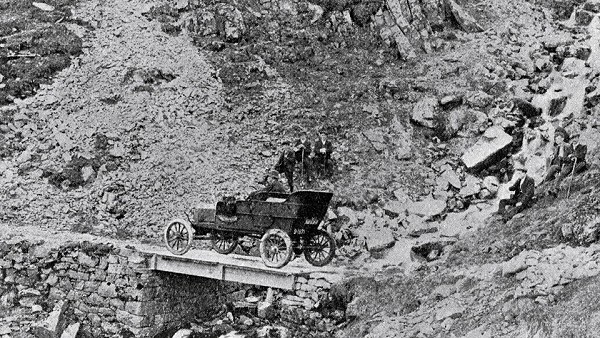 The Ben Nevis climb of 1911  © Ford