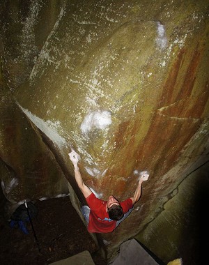The stunning arete problem of Fluid Dynamics - Font 8a/+  © Tom Peckitt Collection