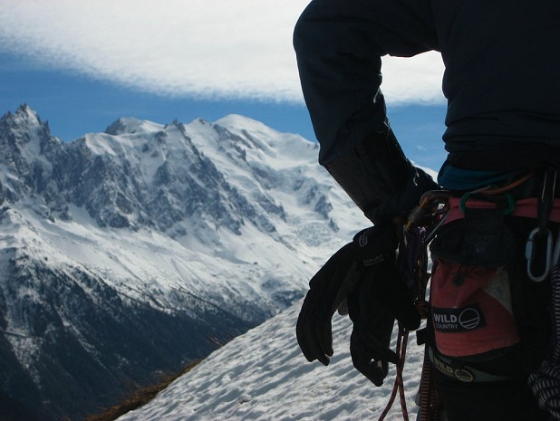 Handy - the Summitstretch gloves clipped within easy reach on Georgie's harness  © Daniel Fitzgerald