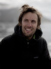 Nico Favresse  © Belgian Greenland Big Walls Expedition