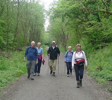 Walkers enjoying the Monsal Trail  © Mick Ryan/UKC and UKH News