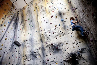 Tessa from Guildford on a sport climbing and training session in the PyB wall  © Jack Geldard