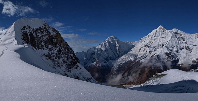 Approaching The Summit Of Tharpu Chuli  © Chris Sloan
