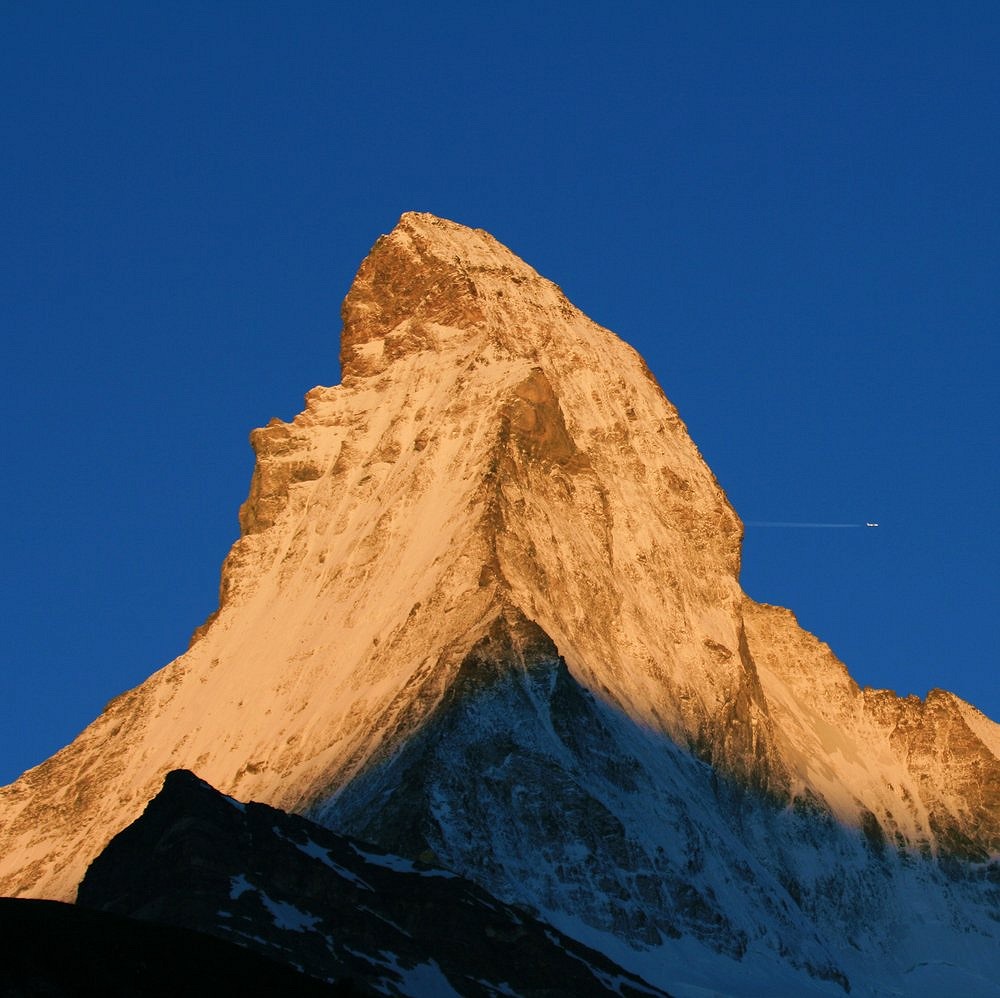 Sunrise on the Matterhorn  © scouserdaz