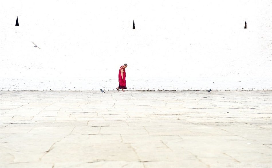 Monk in Bhutan  © Frédéric Moix