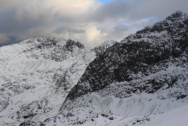 Online winter conditions reports are promised for Snowdonia  © Dan Bailey