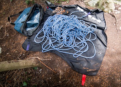 DMM Classic Rope Bag open  © UKClimbing limited